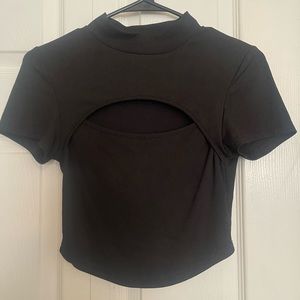 Cut Out Detail Crop Tee